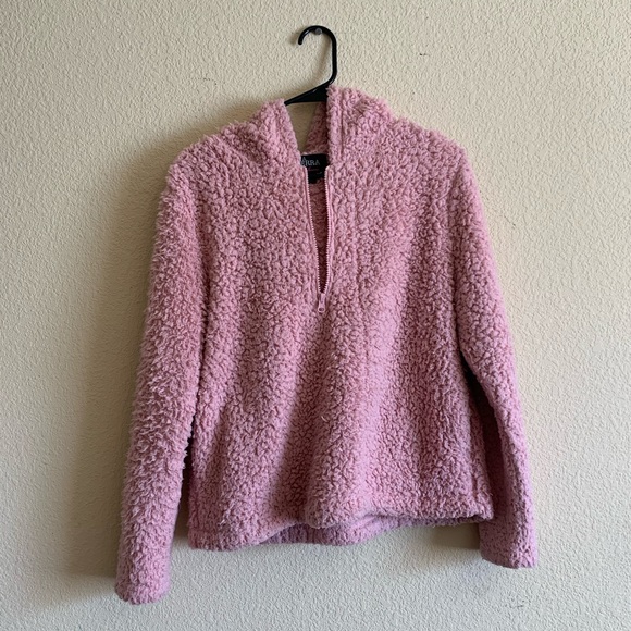 Pink fluffy hoodie/sweater - Picture 2 of 4